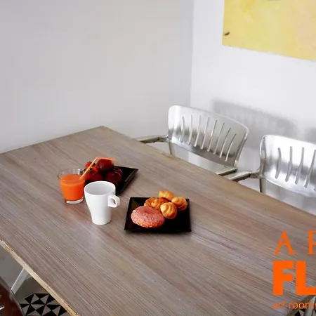 Pleno Centro Apartment *